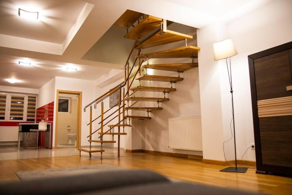 Penthouse 145mp - Living Spatios - 2 Dormitoare Cu Baii Private - Bucatarie Complet Utilata Apartment Mogosoaia
